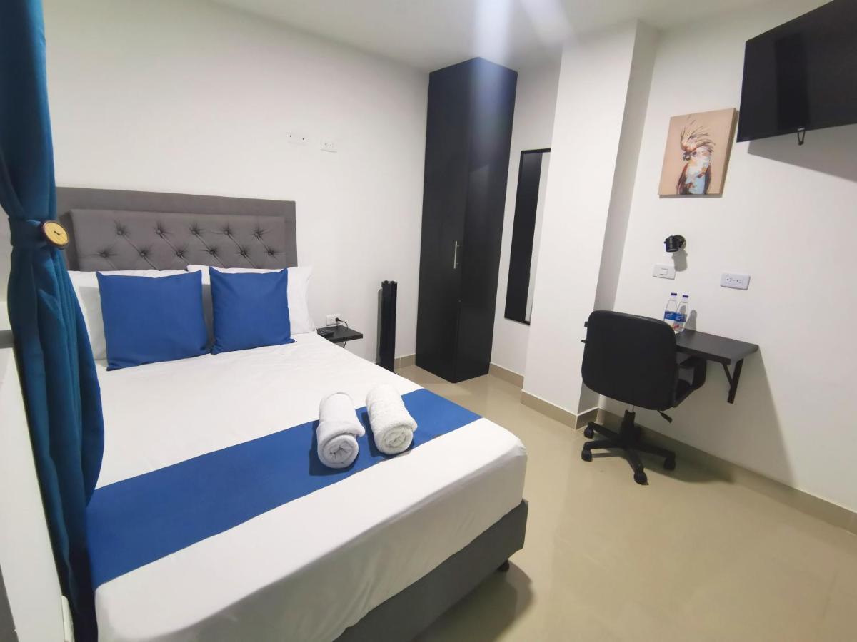 Andaliving Campo Valdes Hospedaje Medellín Eksteriør billede