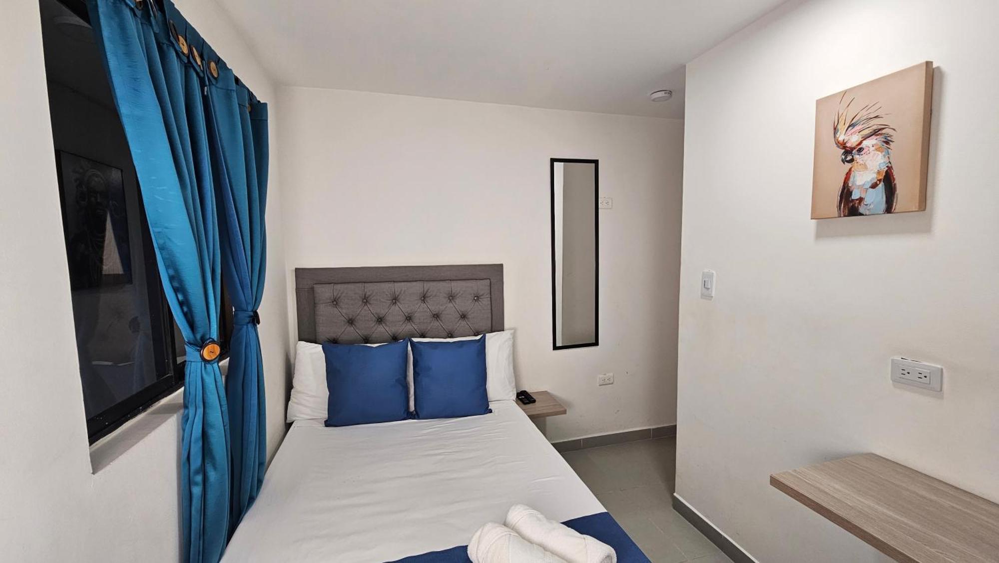 Andaliving Campo Valdes Hospedaje Medellín Eksteriør billede