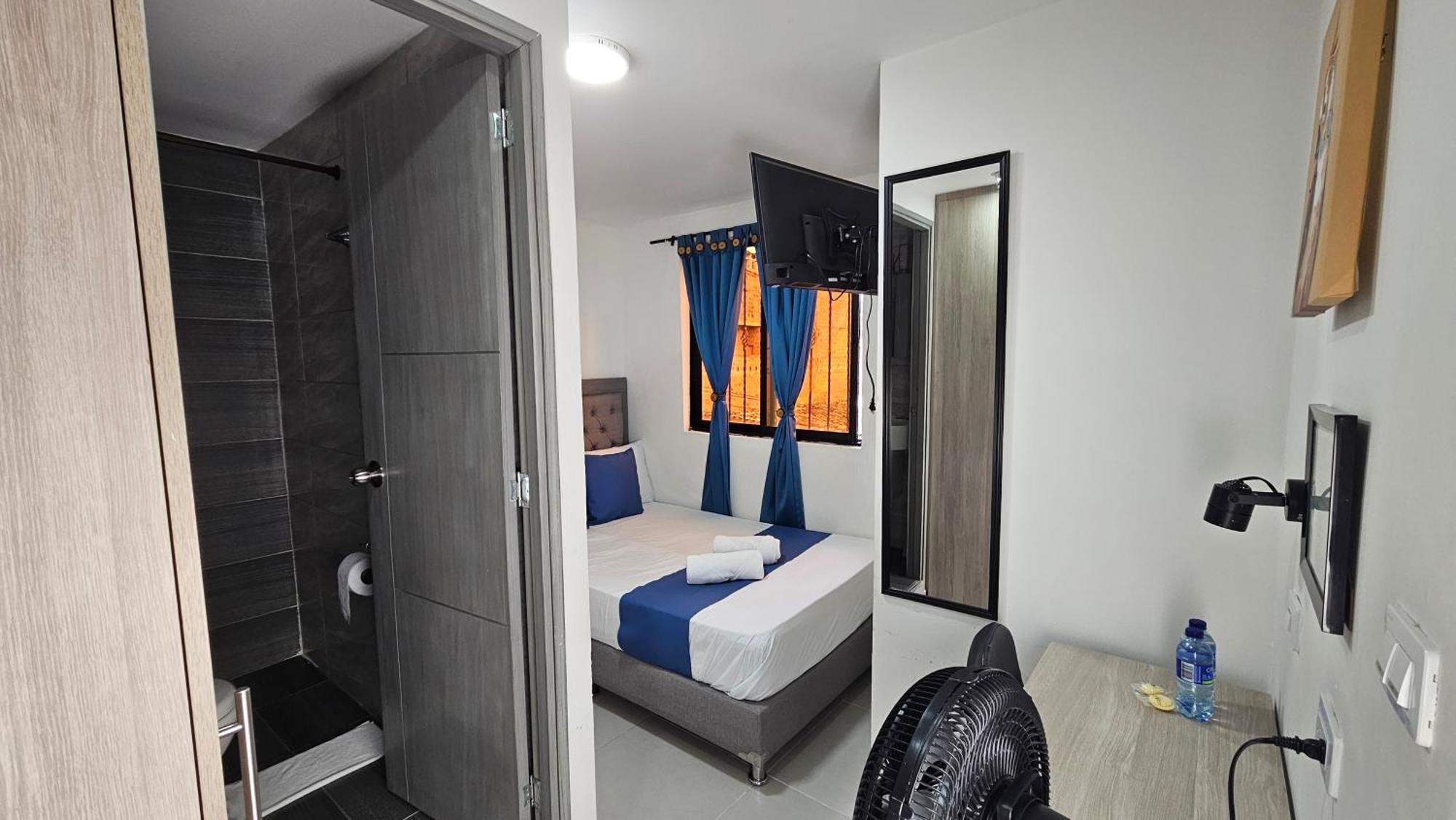 Andaliving Campo Valdes Hospedaje Medellín Eksteriør billede
